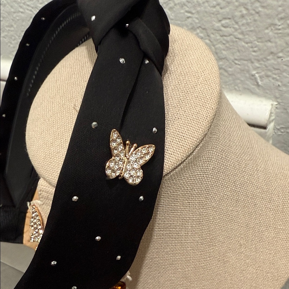 Black Butterfly Headband and Earring Set - Picture 4 of 4